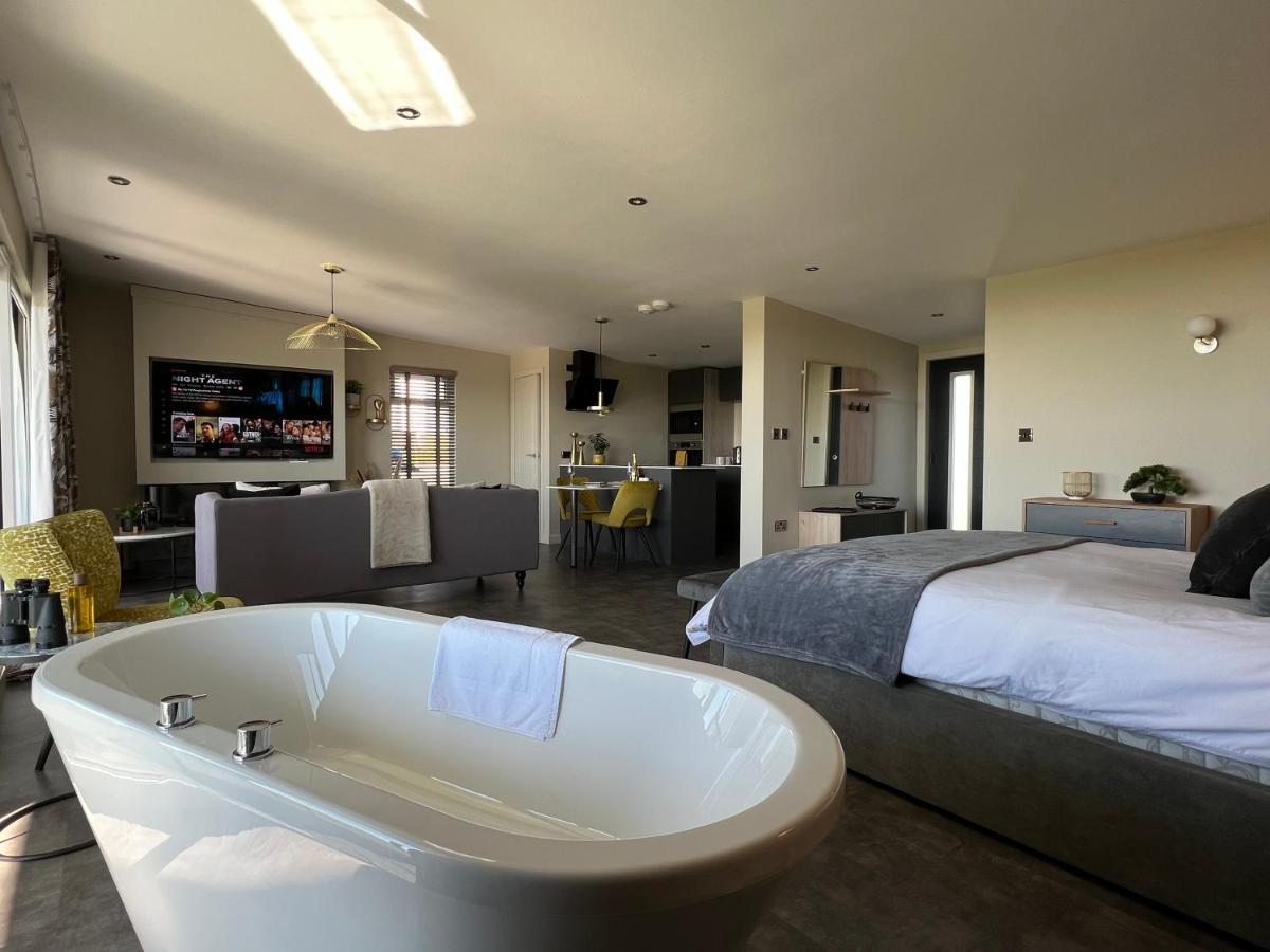 Loudoun Mains Luxury Lodges Newmilns Exterior foto