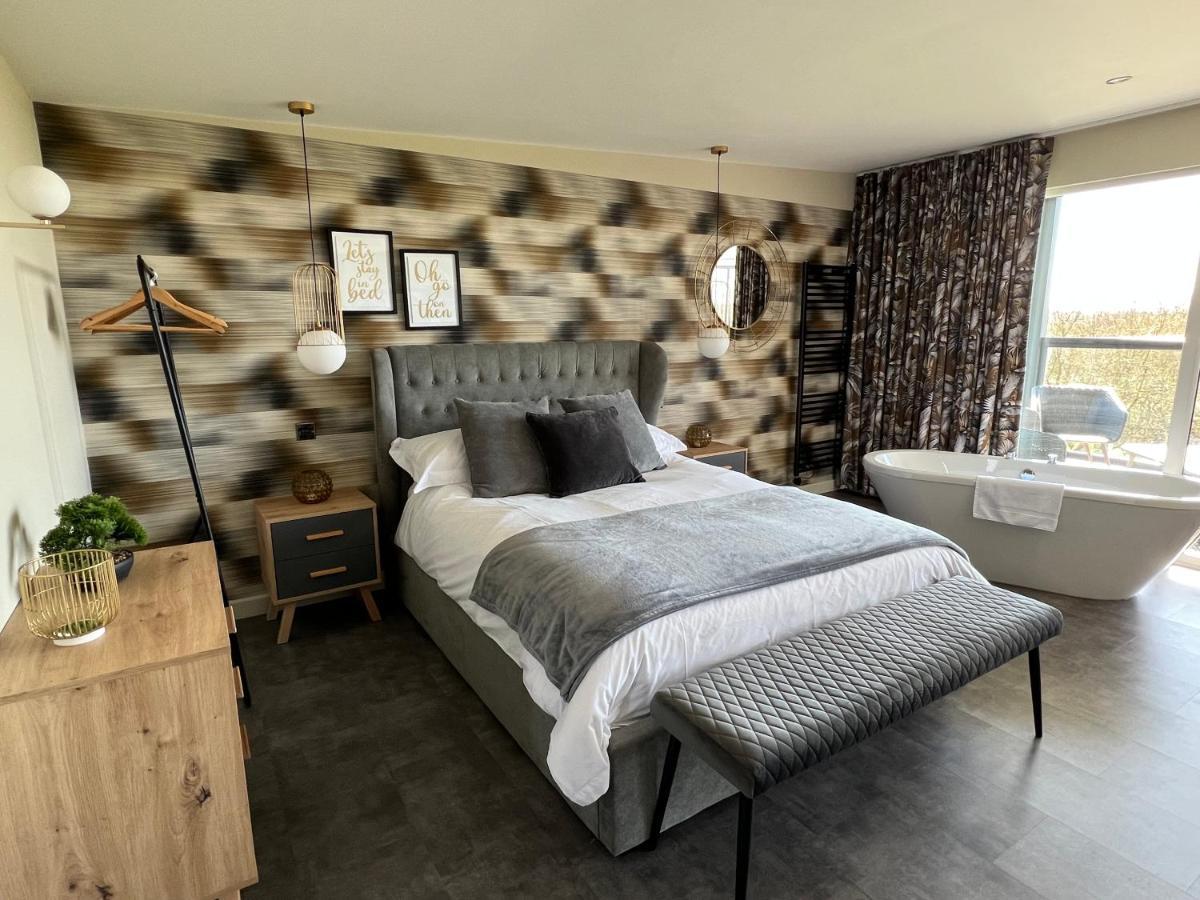Loudoun Mains Luxury Lodges Newmilns Exterior foto